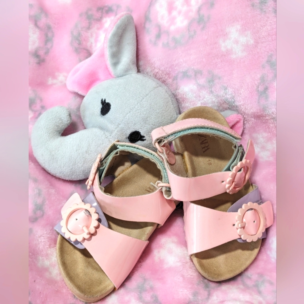 Zara Baby Patent Leather Pink Sandals